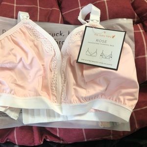 Rose Pumping Bra from The Dairy Fairy, NWT, size PP (small band large cup)